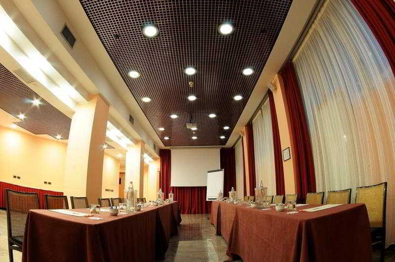 Hotel Galileo Milan Bagian luar foto